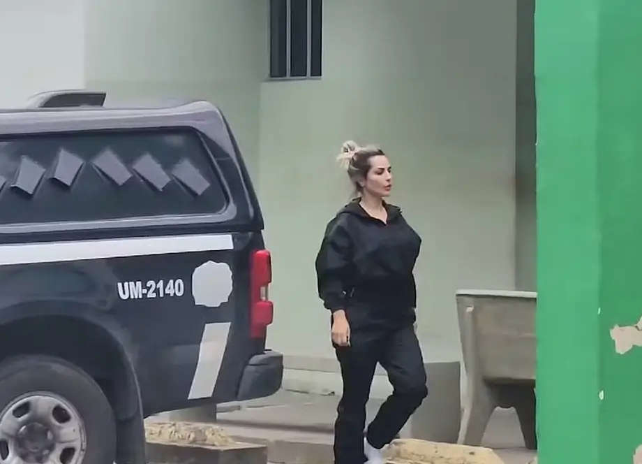 Deolane Bezerra presa em operação contra crimes financeiros no Recife